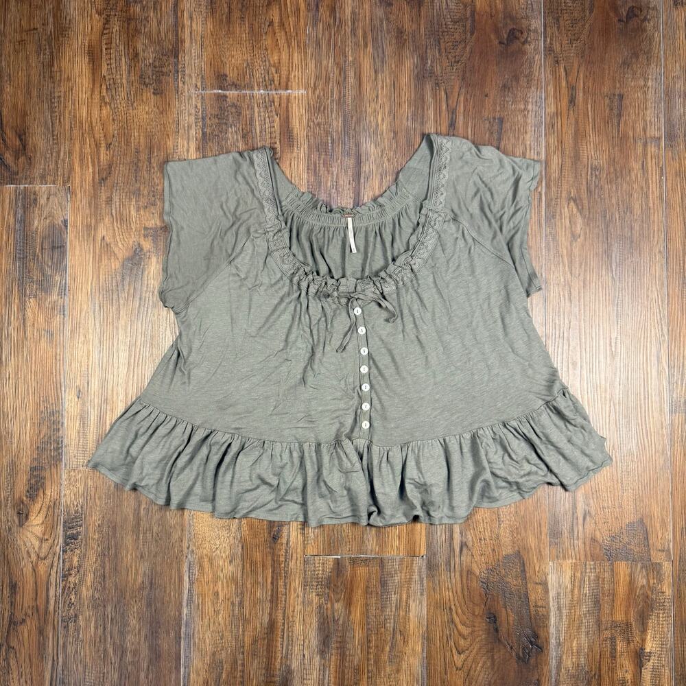 Free People Charlie Tee MEDIUM green ruffle boho blouse rayon and linen